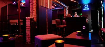 Foto von Dot Club