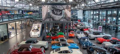 Foto von MOTORWORLD Köln | Rheinland - Michael Schumacher Lounge