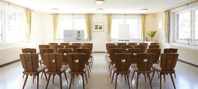 Foto von The Conscious Farmer Training Center Seminarraum