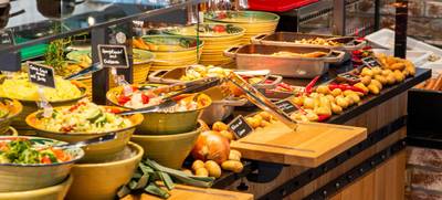 Foto von Lunchbuffet und Führung