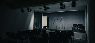 Foto von Studio A Stage