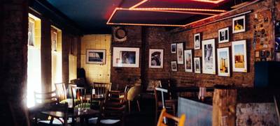 Foto von Black Wedding Bar