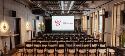 Foto von CONFERENCE & FLYING DINNER