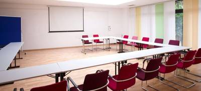 Foto von Meeet Mitte Pavillon - Großer Schulungsraum, Konferenzraum und Workshopfläche mit Klasse