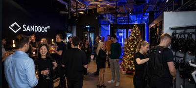 Foto von Xmas Beyond Reality - Weihnachtsfeier mit VR im Sandbox VR Berlin