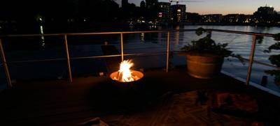 Foto von Weihnachtsdinner im Floating Venue in Berlin