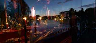 Foto von Weihnachtsdinner im Floating Venue in Berlin