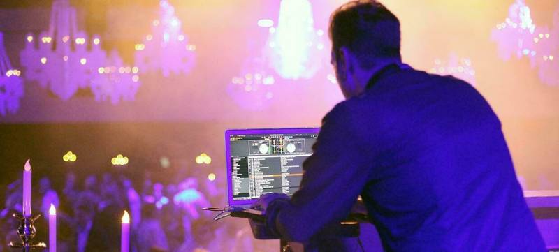 Foto 2 von DJ FIKS