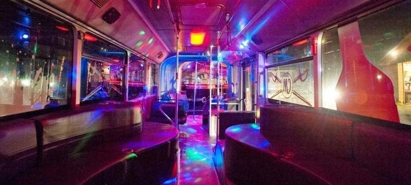 Foto 1 von Partybus Club and Line