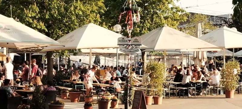 Foto 1 von Biergarten im Stuttgarter Schlossgarten