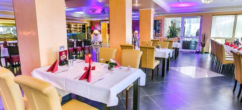 Foto 2 von The Agas Hotel & Restaurant Saal