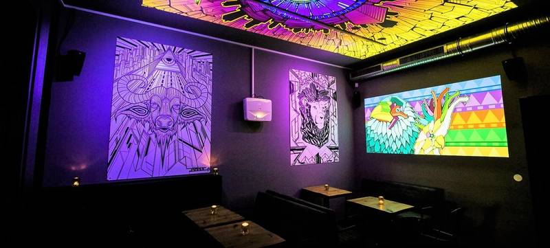 Foto 2 von Emi Wynehouse Pop-Up Bar