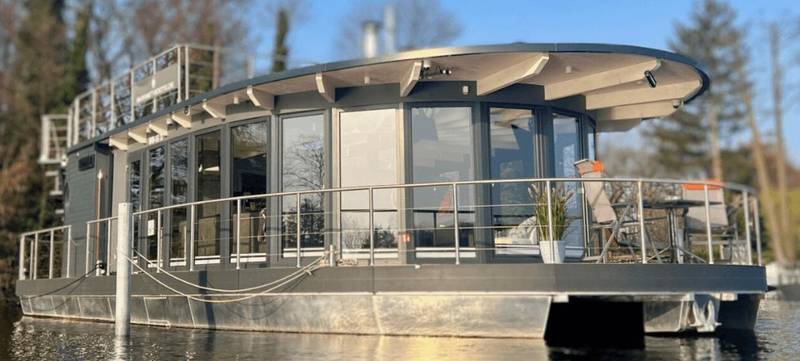 Foto 2 von Floating Home Shanti 2