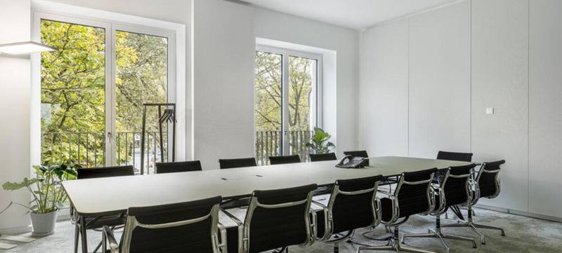 Foto 1 von Office Club Düsseldorf Königsallee