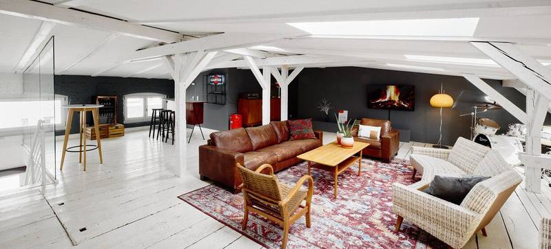 Foto 1 von HAY LOFT