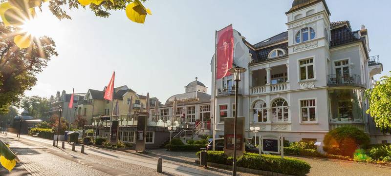 Foto 1 von Hotel Vier Jahreszeiten Kühlungsborn