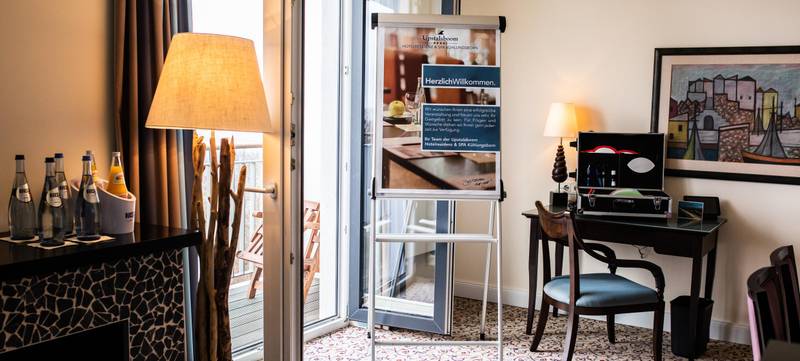 Foto 1 von Tagen in der Premier Suite – 8-stündige Tagungspauschale