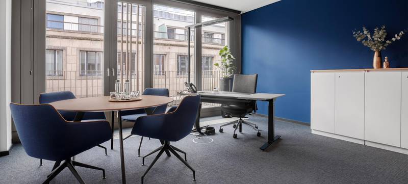 Foto 3 von CONTORA Office Solutions Stuttgart Kronprinzenpalais Tagesbüro
