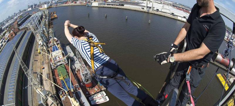 Foto 1 von Bungee Anlage Hamburg