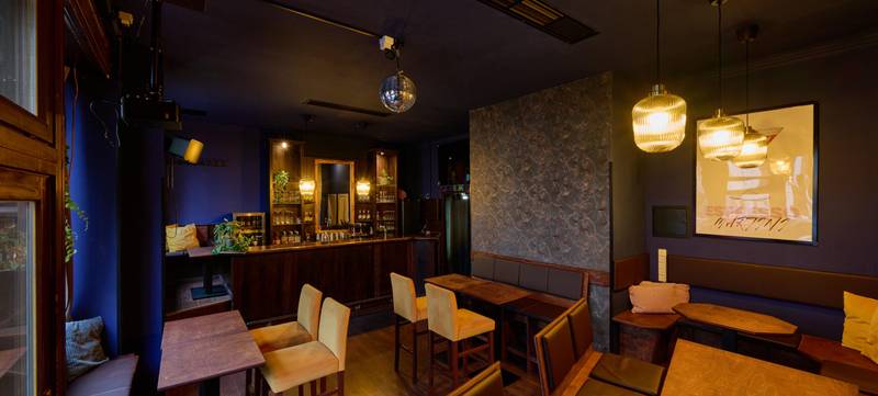 Foto 1 von Afterwork: 100 Drinks aufs Haus – Die Firma lädt ein!