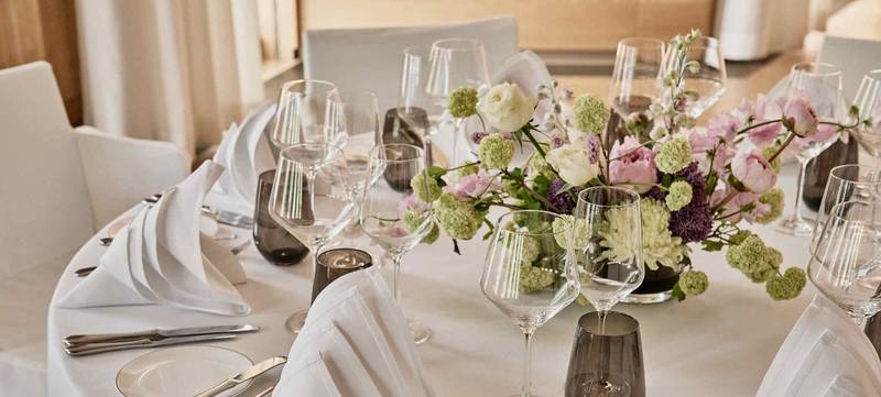 Foto 2 von Hochzeitsarrangement Premium