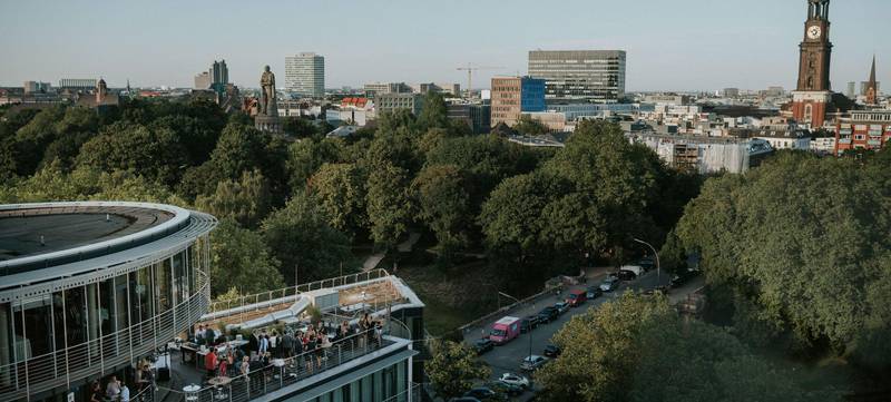 Foto 4 von Barbecue auf privater Dachterrasse mit Elbblick