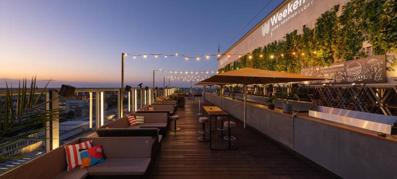 Foto 2 von WEEKEND Rooftop Club und Eventlocation