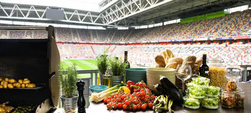 Foto 2 von GRILLEN IM STADION
