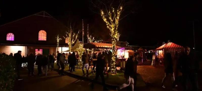 Foto von Weihnachtsfeier mit eigenem Weihnachtsmarkt & Hüttendorf an der Historischen Rei